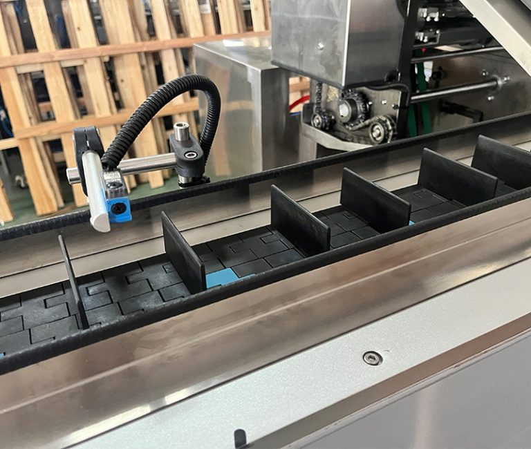 Mesin Cartoning Otomatis Penuh DZH-120